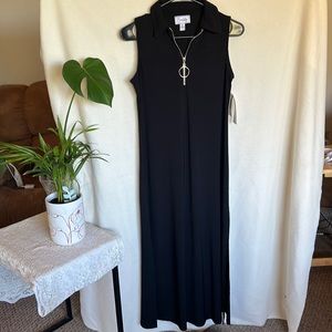 Everlily - Long Black Dress. 3/4 zip front with cute silver tone accent. Size PS